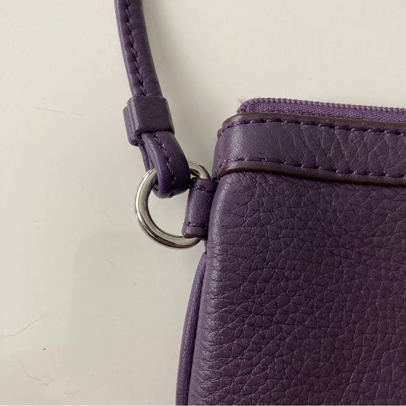 Calvin Klein Wristlet Wallet leather, purple, like new - Picture 8 of 10